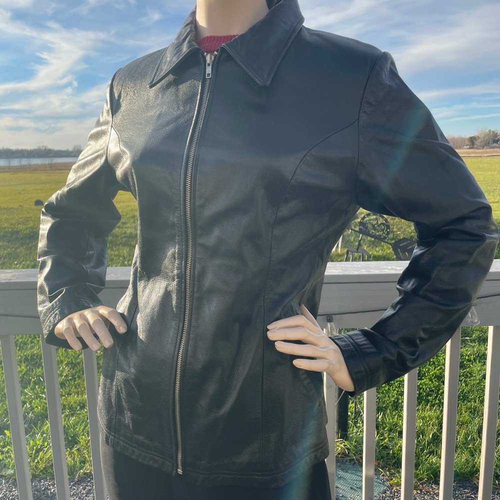 Leather jacket - Picture 3 of 10
